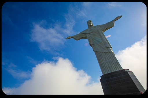 WEB Brazil Statue 001 &#8211; fr