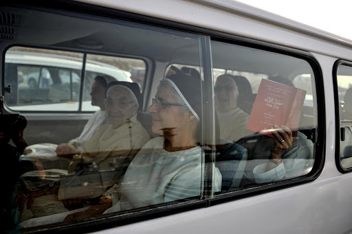 IRAQ, Mosul : MOSUL, IRAQ &#8211; JUNE 13: Assyrian Christian nuns flee Mosul to the safe zones near Arbil city, &#8211; fr
