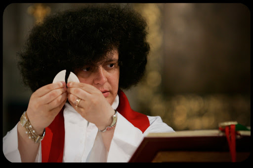 WEB Anglican Woman Priest AP Photo/Riccardo De Luca &#8211; fr