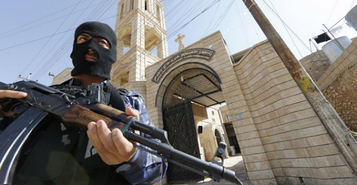 Guarding Iraqi Church &#8211; fr
