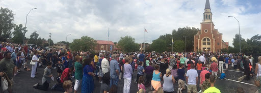 Oklahoma : 3000 catholiques à l&rsquo;Heure sainte pendant la « Messe noire »