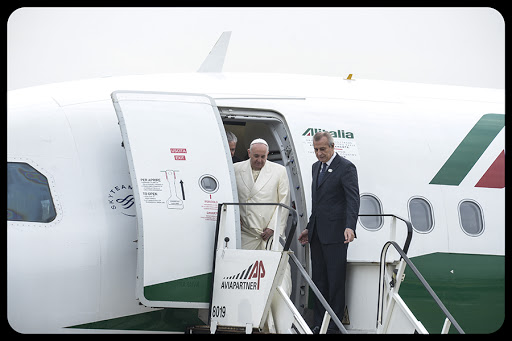 Arrival of Pope Francis at the airport &#8211; Alitalia &#8211; Airplane &#8211; fr