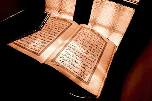 The Koran &#8211; © Samuel Tristán CC &#8211; fr