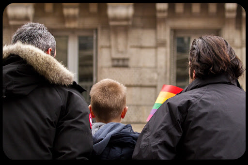WEB-Gay-Parents-Kid-Yuji-CC &#8211; fr