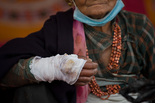 victim Nepal earthquake