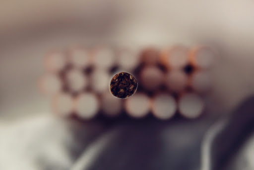 Fumer pousse au suicide selon une étude