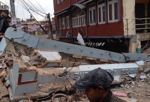 Un violent séisme secoue à nouveau le Népal