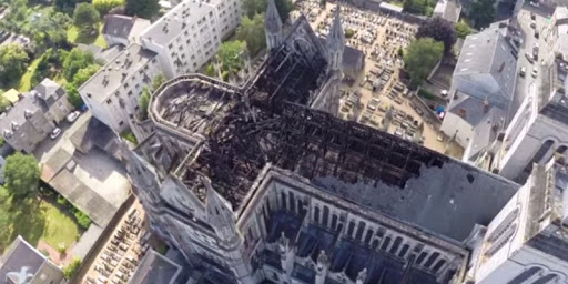 Incendie de la Basilique Saint Donatien : les dégâts vus du ciel