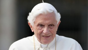 Benoit XVI : rumeurs et réactions