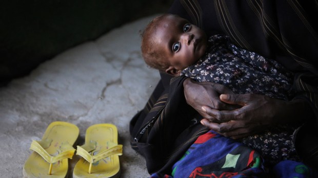 WEB-AFRICAN-CHILD-MOTHER-UN-Photo-Stuart-Price-CC