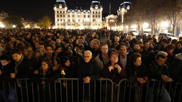Special mass for victims of Paris attacks