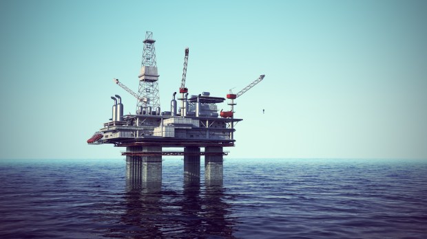WEB OIL PLATFORM SEA ENERGY © Dabarti Cgi