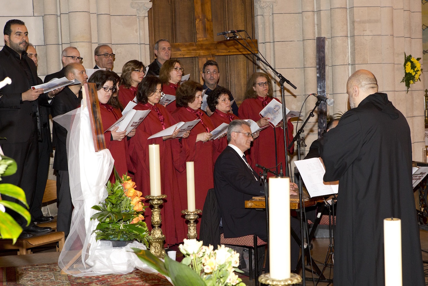 Choeur de l’Église maronite en concert ce mercredi 6 juillet à 21h à la cathédrale de Rouen. © DR
