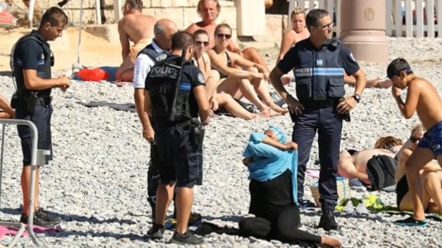 web-police-burkini-beach-france-you-tube.jpg