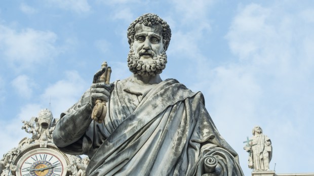 Statue de saint Pierre au Vatican