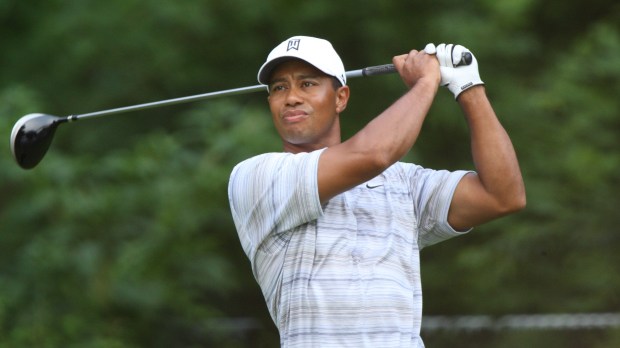 tiger_woods_drives_by_allison