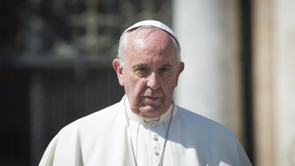 Topshots – Pope Francis serious look