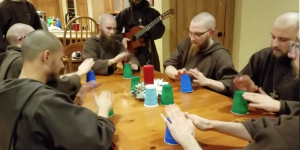 Vidéo. L&rsquo;improbable jeu du réveillon des Franciscains !