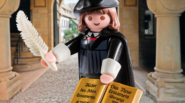 web-martin-luther-toy-playmobil