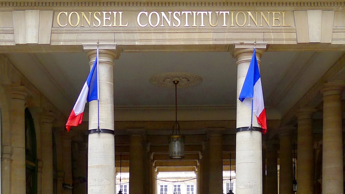 Le Conseil constitutionnel a rejeté le 17 juin 2026 une proposition de référendum d'initiative d'initiative partagée (RIP) visant à faire reculer le gouvernement sur le droit à l'aide à mourir, en passe d'être adopté mi-juillet.