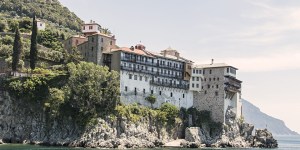 Le mont Athos : fascinant “jardin de la Vierge” où vivent 2000 moines à l’écart du monde