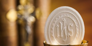 Honduras : Mgr Soto soutient la reconnaissance d’un miracle eucharistique