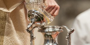 Comment les huiles saintes sont-elles fabriquées ?
