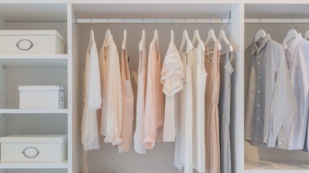 WEB3 CLOTHING CLOTHES CLOSET ORGANIZATION SPRING CLEANING KOM MARI Shutterstock