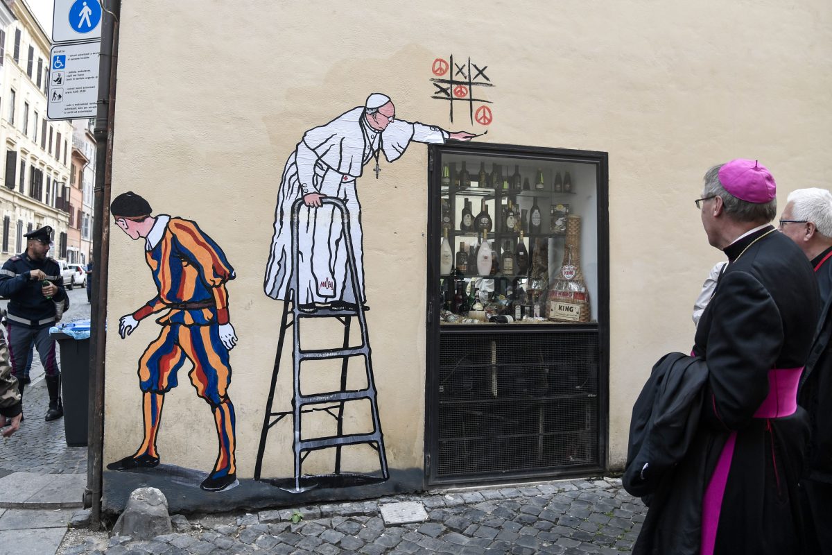 ITALY-POPE-ART-VATICAN-MAUPAL