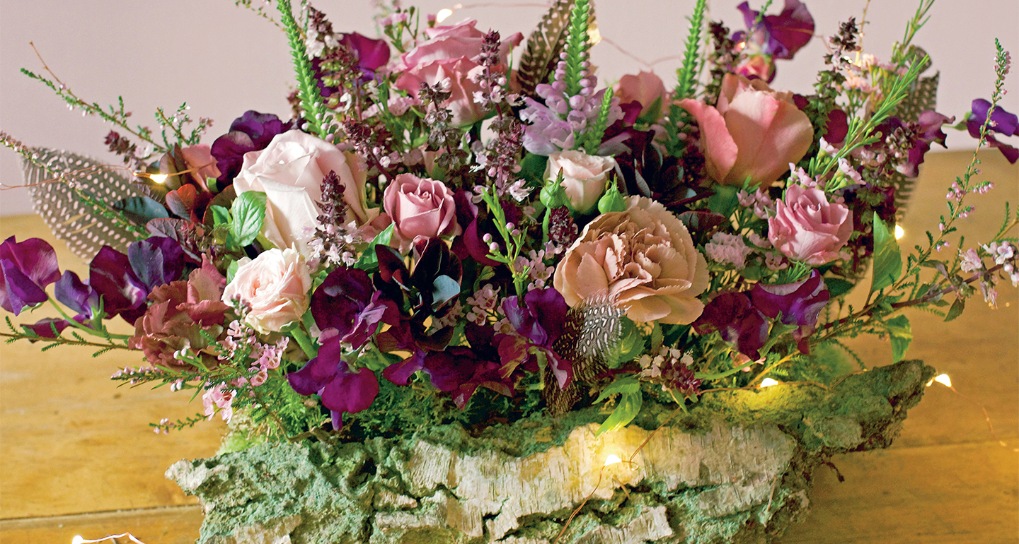 Mariage : faire soi-même un centre de table fleuri