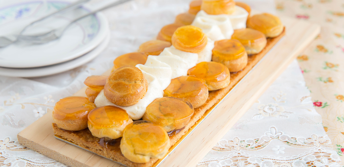 Pourquoi Saint Honore A T Il Donne Son Nom A Une Patisserie Pourquoi Saint Honore A T Il Donne Son Nom A Une Patisserie