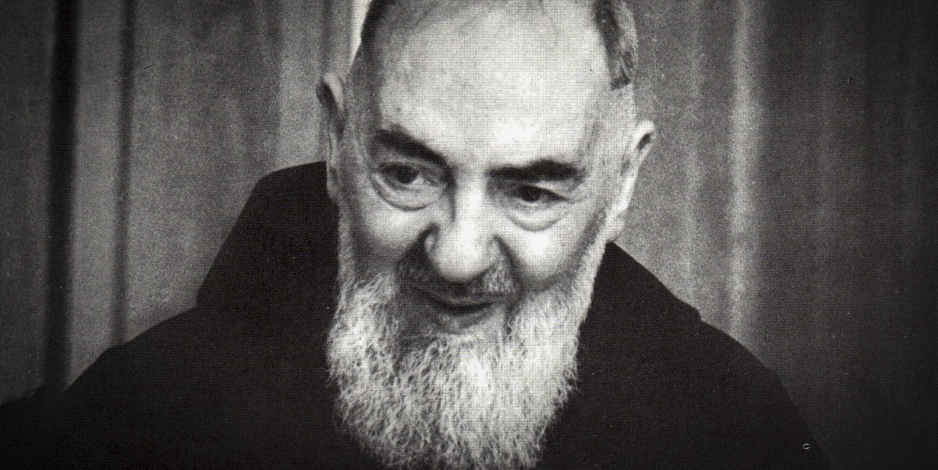 Padre Pio : sa vie, ses miracles, ses souffrances, son héritage Web-padre-pio