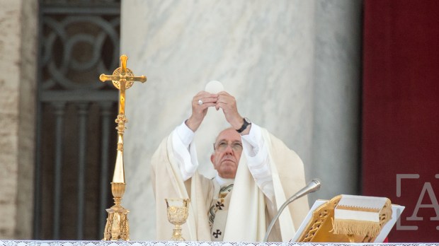 CD2017 &#8211; Pope Francis celebrates the Corpus Domini