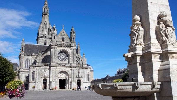 BASILIQUE SAINT ANNE