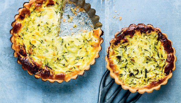 RECETTE QUICHE AUX COURGETTES ET AU FROMAGE LAROUSSE