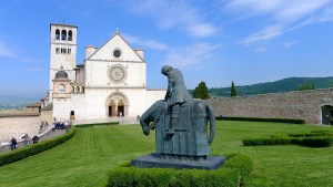 web-basilica-of-saint-francis-assisi-italy-brad-coy-cc