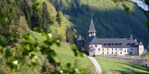 Escapades et vacances : pensez aux abbayes et monastères