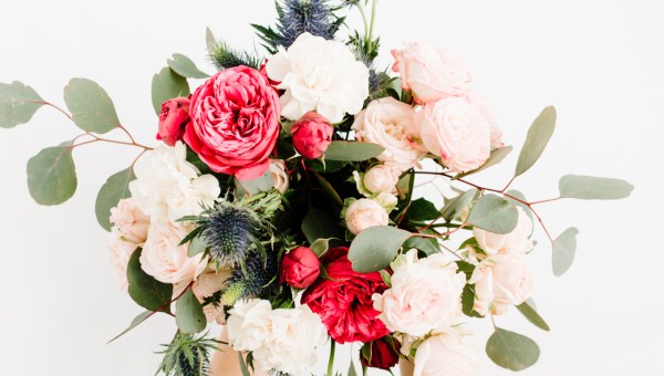 BOUQUET DE FLEURS DE LA MARIEE