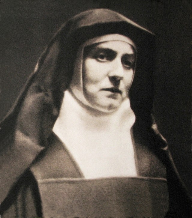 9 août :Sainte Thérèse Bénédicte de La Croix - Edith Stein Web-3-st-teresia-benedicta-of-the-cross-edith-stein-ca-_1938-1939