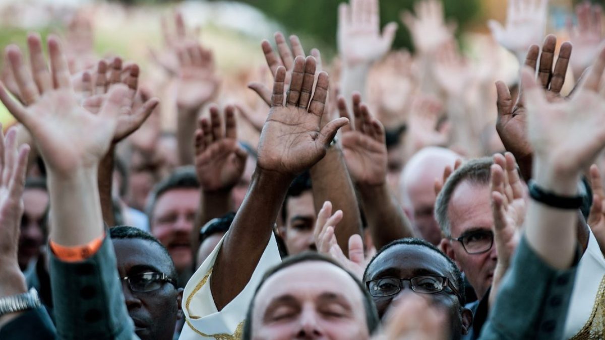 web-charismatic-renewal-reunion-rome-m-miglioratocppciric-e1674739191749.jpg