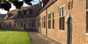 Le béguinage, une nouveauté qui a plus de huit siècles