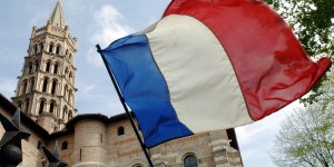 À qui appartiennent les églises ?