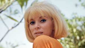 MIREILLE DARC