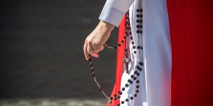 Le chapelet pour la conversion du monde, pour ceux qui sont loin de Dieu