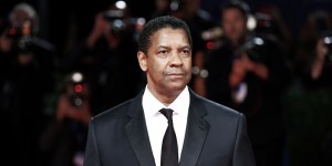 Denzel Washington appelle les jeunes à ne pas avoir honte de partager leur foi sur les réseaux sociaux