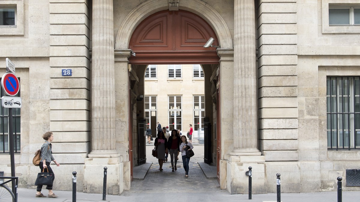 SCIENCES PO PARIS