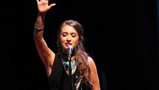 LAUREN DAIGLE