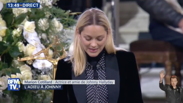 Capture écran BFM TV – Messe Johnny Hallyday