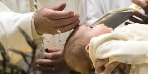 À quel âge faire baptiser son enfant ?