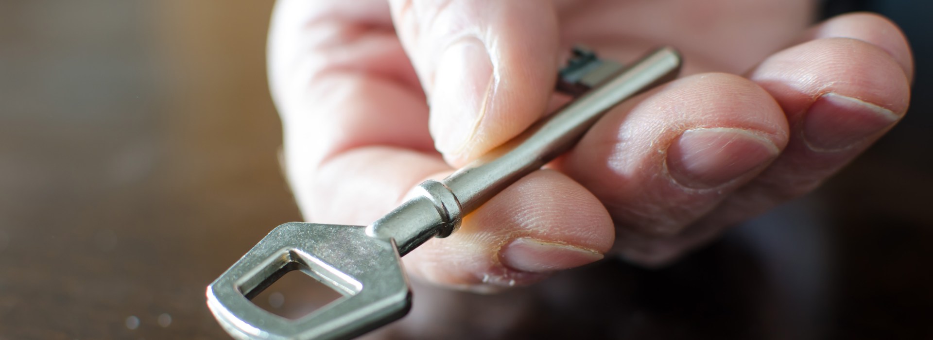 KEY HAND